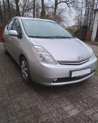 Toyota Prius cena 23500 przebieg: 232523, rok produkcji 2005 z Kłodawa małe 79